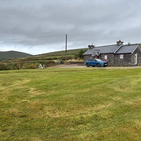 House On The Hill * Rahtnnane